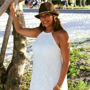 Meet your Posher, Dilia